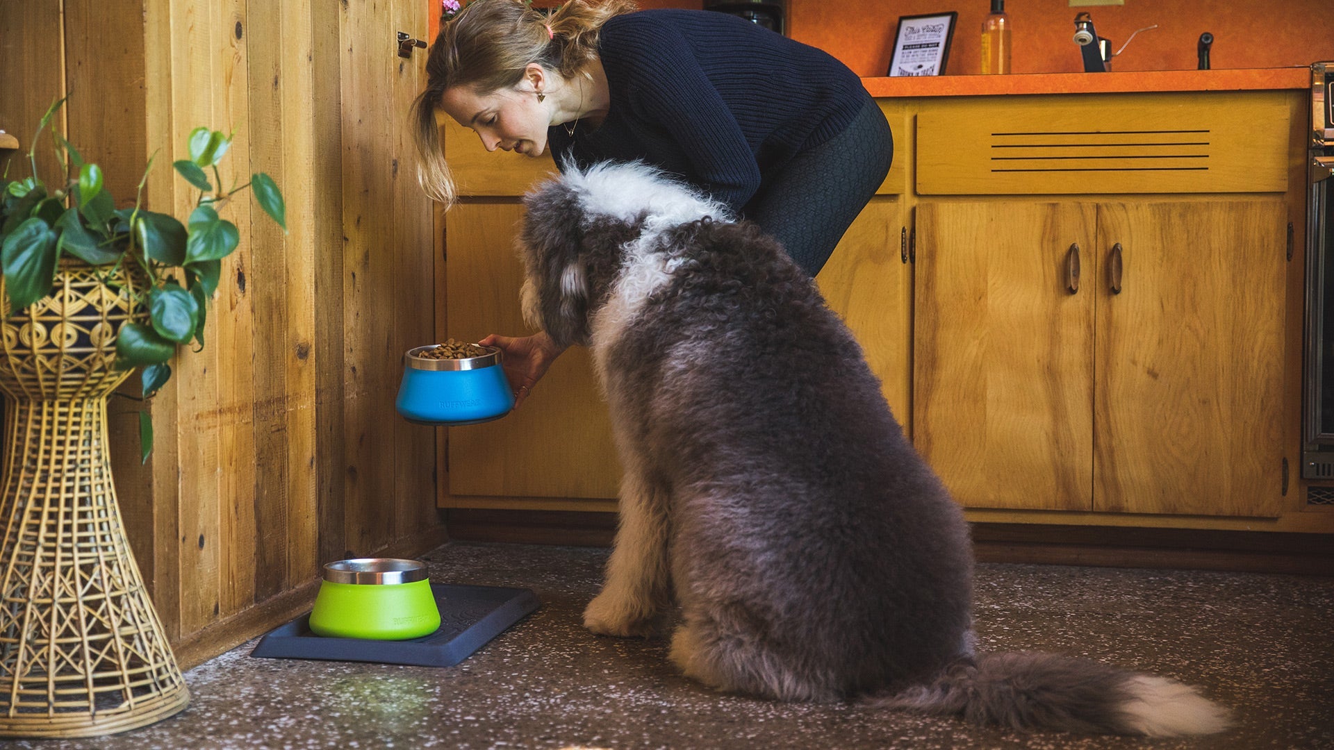 Basecamp Mat Food and water bowl mat Ruffwear