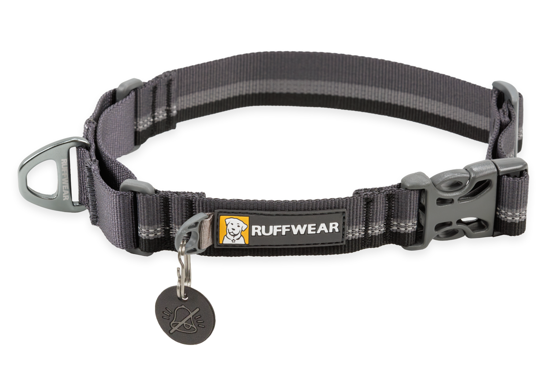 Martingale collar clearance with metal buckle