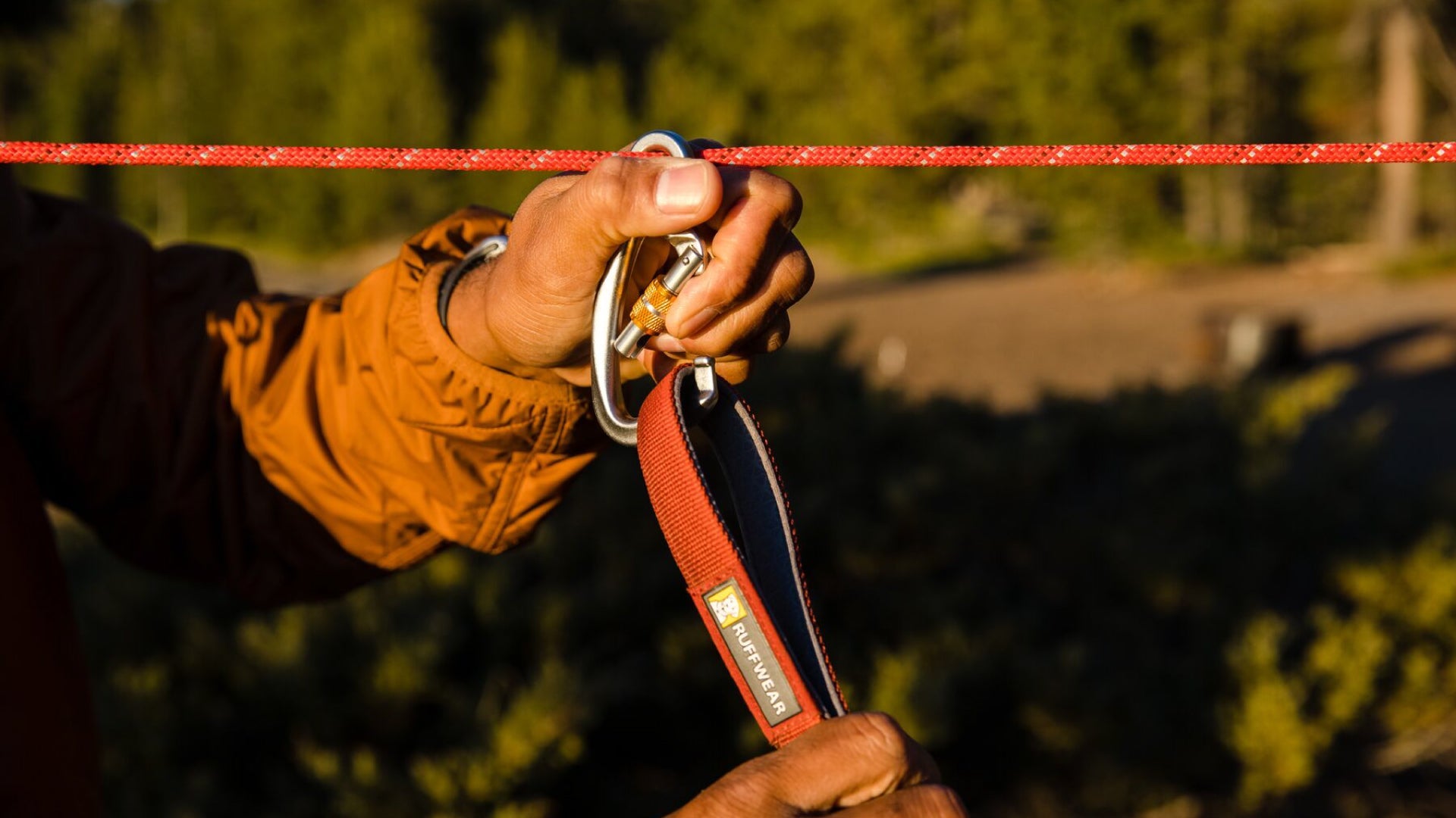 Knot a Hitch Dog Tether For Camping Ruffwear